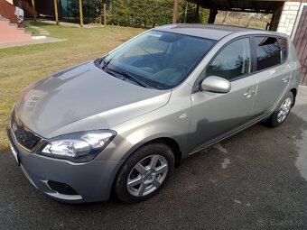 Kia ceed 1.4 2011 - 6