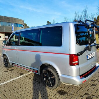 VW Caravelle T5 Comfortline, 103 kW, manuál - 6