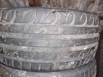 Predám letné gumy 235/40 R19 96Y - 6