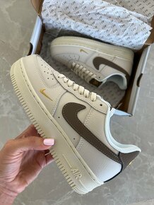 Nike Air Force 1 dámske tenisky béžovo hnedé - 6