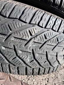 225/40r18  zimne - 6