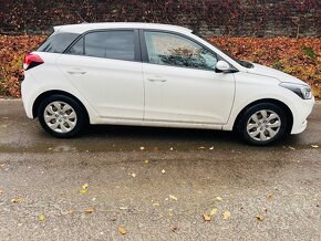 Hyundai i20 1.2 benzin — 1 majitel - 96 tis km - Kupene v SR - 6