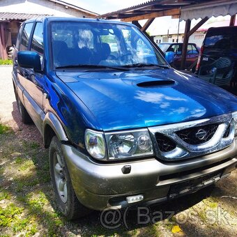 Nissan Terrano R20 - 6