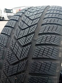 Zánovné zimné pneumatiky Pirelli 245/45R20 103V - 6