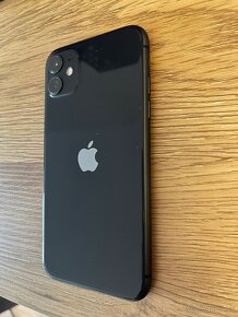 iPhone 11 64GB Black - 6