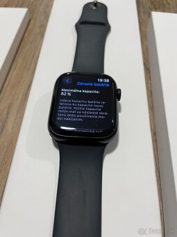 Apple Watch Series 8 45mm - 6