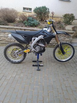 Suzuki rmz 250 - 6