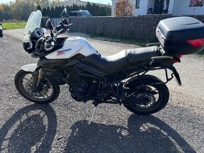 Triumph Tiger 800 - 6