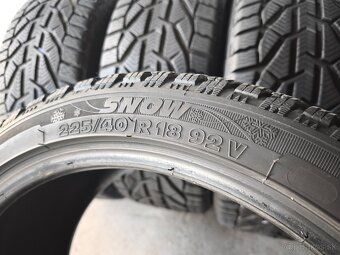 225/40 r18 zimné pneumatiky 7,5mm - 6