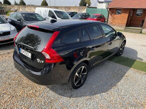 Volvo V60 2.0 diesel, 100kW, AT/6, rok:12.2012. - 6