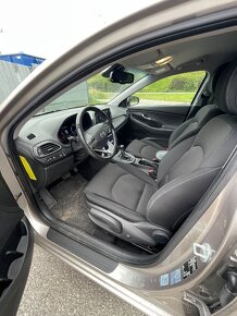 Hyundai i30 1.6 85kw crdi - 6