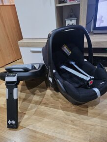 Maxi Cosi Pebble vajicko a Family fix isofix zakladna - 6