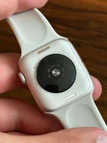 Apple Watch SE 2 2024 40mm NOVÉ - 6