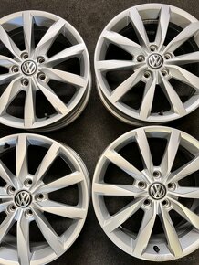 5x112 R17 originál disky VW Golf - Dijon - 6