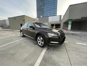 Škoda Superb 1.5 TSi ACT Style DSG 110KW AT/7 1.majitel - 6