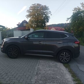 Predám Hyundai Tucson 4x4 1,6 T-GDI, Benzín, automat - 6