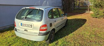 Renault Scenic - 6