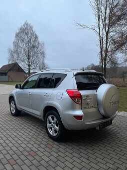 Toyota Rav4 D-CAT 2.2D 4x4 = Uzávierka, 130kW Top Stav = - 6