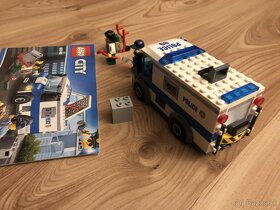 Lego CITY 60142 - Policajná naháňačka - lúpež - 6