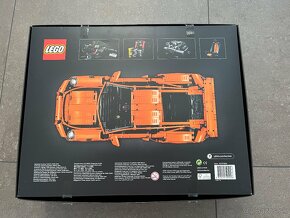 LEGO TECHNIC 42056 Porsche 911 GT3 RS - Z VÝSTAVKY - 6