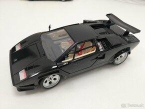 1:18 Lamborghini Countach  +  Diablo  vyrobca Bburago - 6