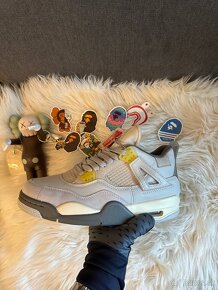 Jordan 4 - 6