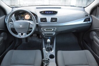 Renault Mégane 1.6 SR voz, serv. história, TOP stav - 6