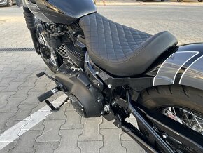 HARLEY DAVIDSON STREETBOB SOFTAIL 114 - 6