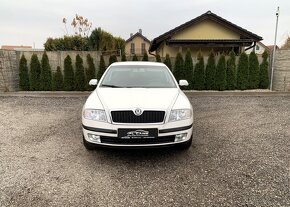 ŠKODA OCTAVIA 1.6 ELEGANCE - 6