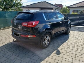 Predám KIA SPORTAGE 2.0 CRDi, 4x4, 6st/M - 6