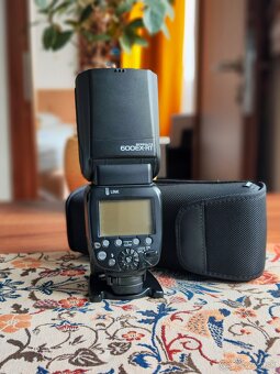 Canon Speedlite 600EX-RT + príslušenstvo - 6