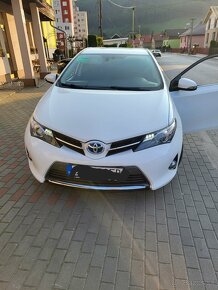 Toyota auris 1.8 hybrid automat - 6