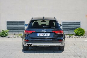 Audi A4 Avant Quattro Allroad - 6