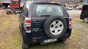 Suzuki Grand Vitara 1.9 ddis - 6