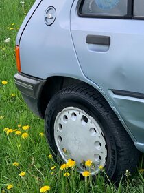 Peugeot 205 - 6