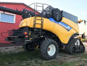 Obilný kombajn NEW HOLLAND CR 9080 ST - 6