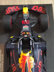 Max Verstappen (RB16B) 1:18 VC Abu-Dhabi 2021 - 6