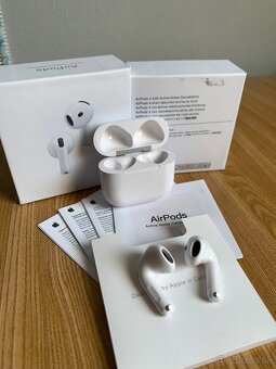 Apple Airpods 4 - 6