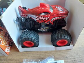 Auto na diaľkové ovládanie 2,4 GHz Shark Monster Trucks - 6