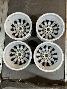 Audi original super stav R15 5x100 et38 6J - 6