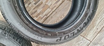 Predám 4xletné pneumatiky 235/55r17 Semperit-Dunlop - 6