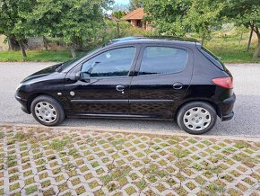 Predam peugeot 206 14 55 kw rv2009 najazdene km 123600km - 6