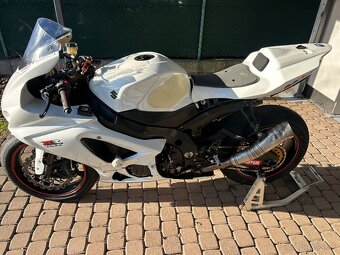 Suzuki GSX-R 1000 - 6