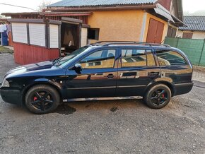 Škoda Octavia Combi 1.9 TDi 81kw - 6