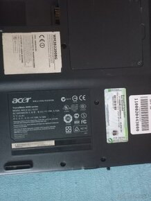 Notebooky asus a acer - 6