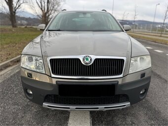 Škoda Octavia Scout 4x4 2.0TDI - 6