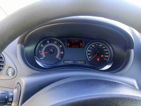 Renault CLIO 3 - 6