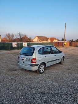 Renault Megane Scenic 1.6 16V - 6