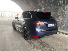 Porsche Cayenne - 6