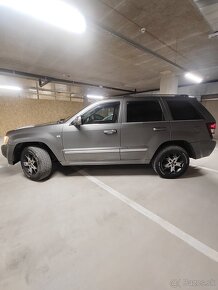 Predám  Jeep Grand Cherokee WH 3.0 CRD. Najvyššia výbava - 6